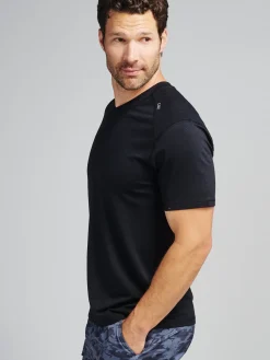 tasc Carrollton Fitness V-Neck T-Shirt | Men's Apparel | Performance
