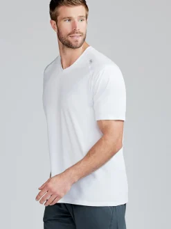 tasc Carrollton Fitness V-Neck T-Shirt | Men's Apparel | Performance