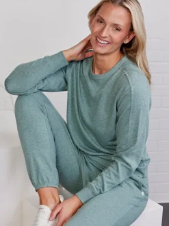 Women tasc Stadium French Terry Sweatshirt W